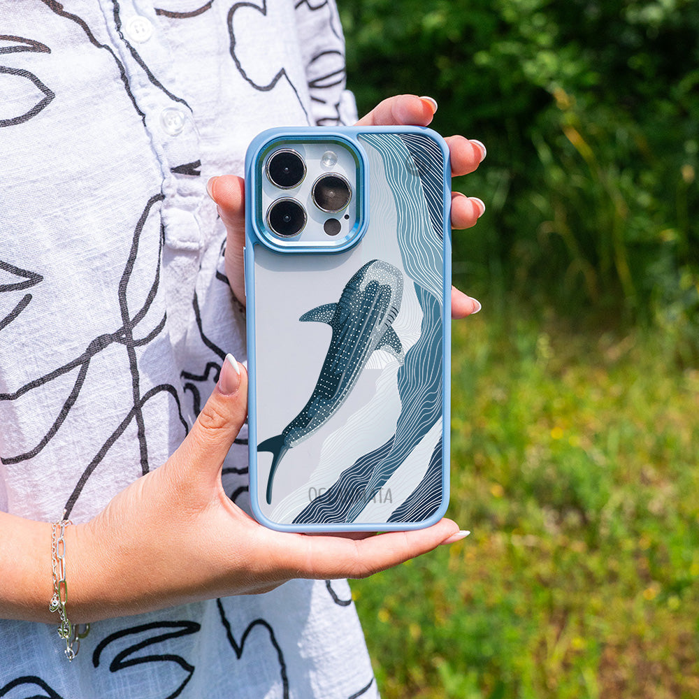 iPhone 16e/17e Hülle - Walhai blau - "DeepWater" - nachhaltig