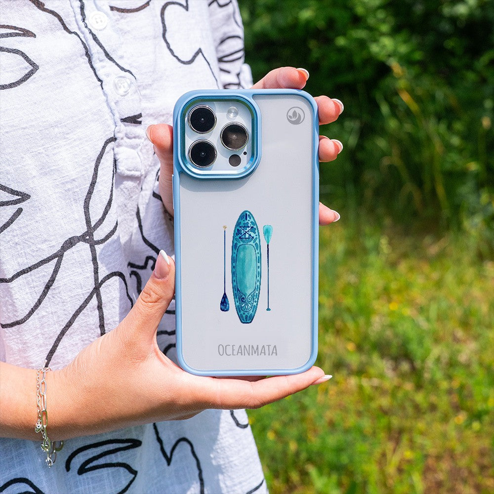 Nachhaltige Handyhülle iPhone 18 Pro / 17 Pro Supclub — in der Hand