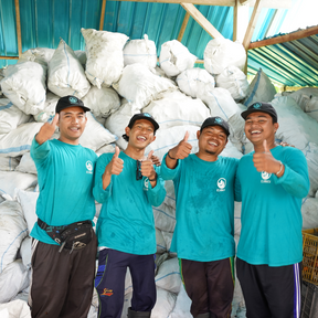 iPhone 17 pro Hülle - durchsichtig ozeanblau - nachhaltig