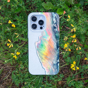 iPhone 13 Hülle - Regenbogen Welle weiß - "WaveOfPride" - nachhaltig