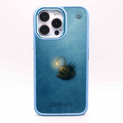 iPhone 12 pro / iPhone 12 Hülle - Anglerfisch blau - "Sour" - nachhaltig