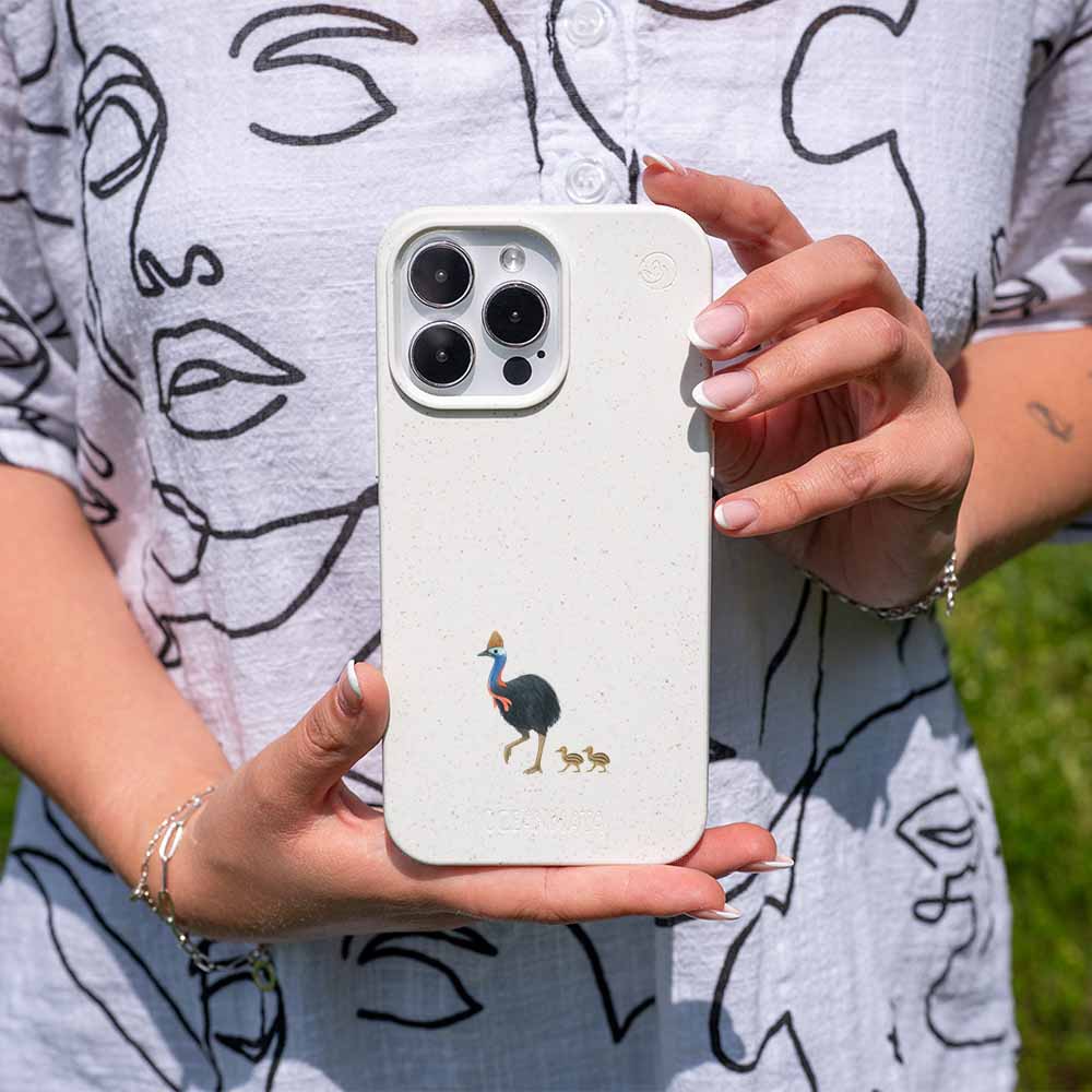 iPhone 17 Air Hülle - Cassowary weiß - "CassowaryStroll" - nachhaltig