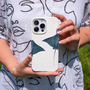 iPhone 13 pro Hülle - Ray weiß - "RayDance" - nachhaltig